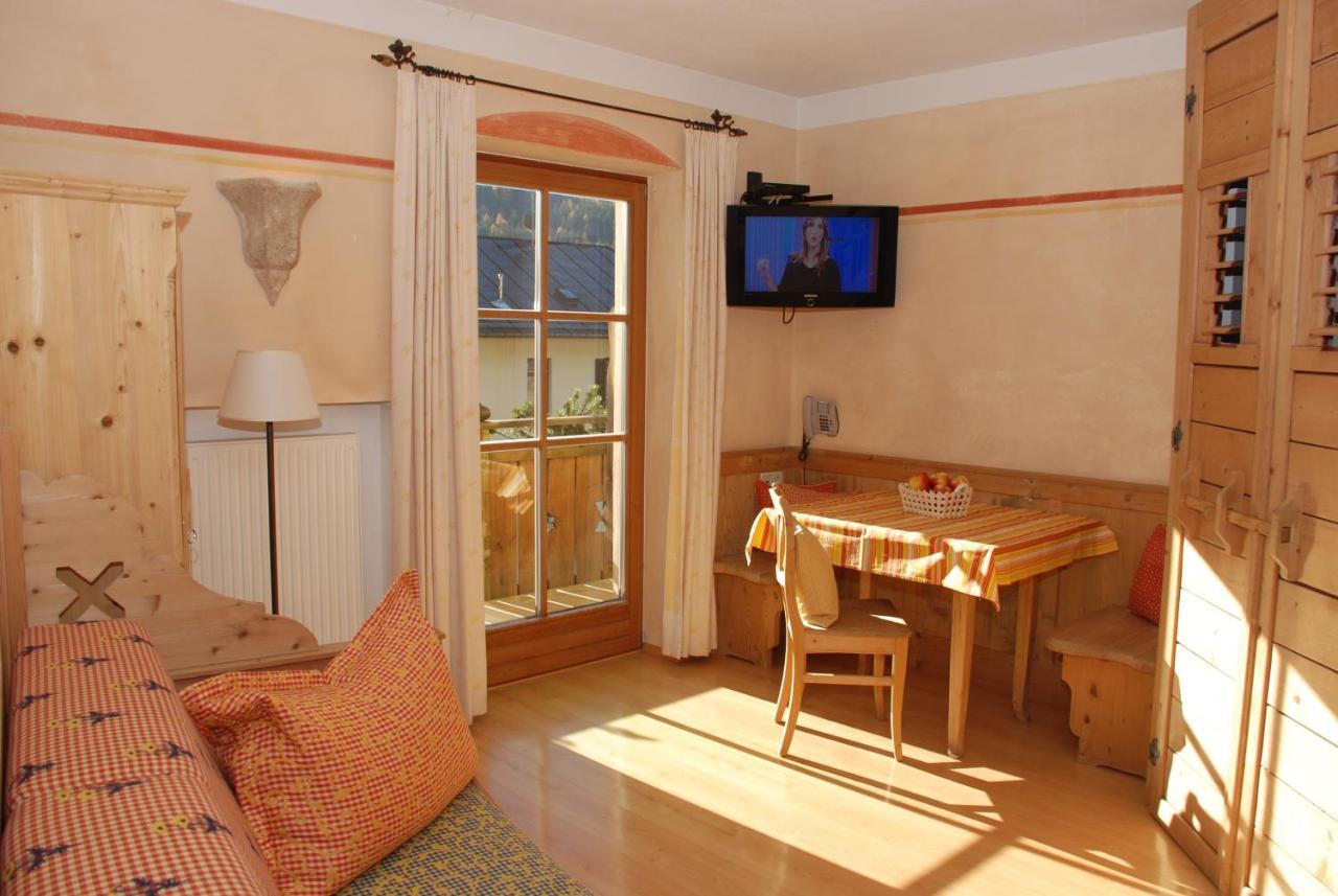 Piccolohotel Tempele Residence San Candido Eksteriør bilde